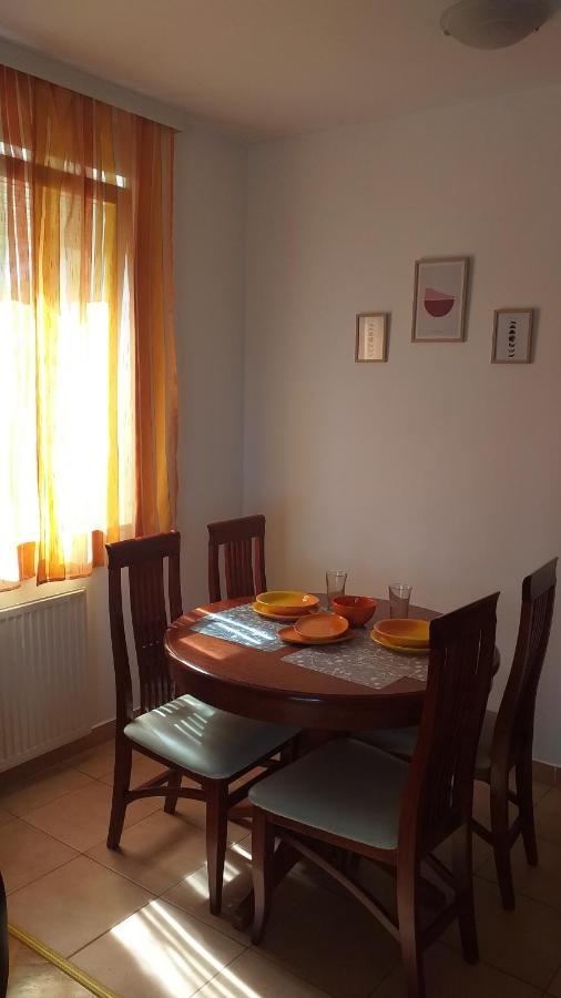 Apartman Anja Novi Sad Bagian luar foto